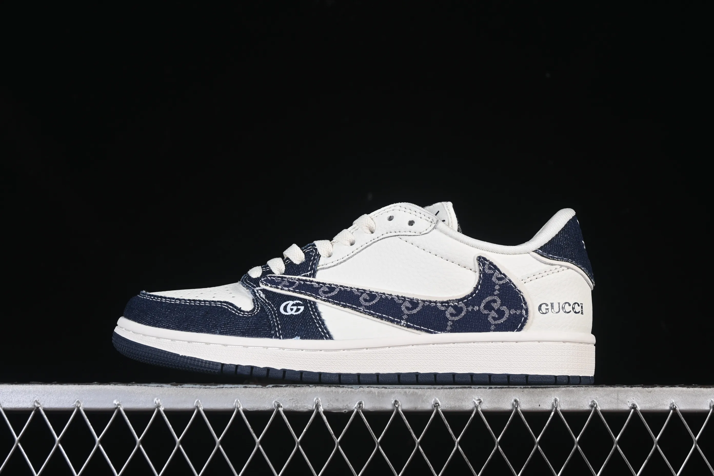 All categories Air Jordan Jordan series basketball shoes Air Jordan 1 Low High-end customized low-top sneakers Travis Scott x Fragment Design x Air Jordan 1 Low OG SP AJ1 Joe 1 Gucci beige blue denim low-top cultural casual sneakers JW1188-147